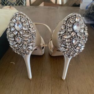 Badgley Mischka Dawn Shoes -size 9.5